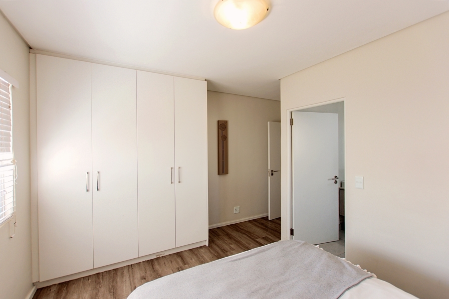 6 Bedroom Property for Sale in Mykonos Western Cape